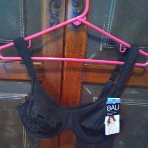 NWT Bali 36C Side lift & Shaping Underwire